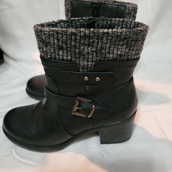 Baretraps  Women's Size 8M  Black Boots/Bootie - Picture 6 of 16